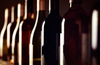 Caviste : faire parvenir un bon vin dans les meilleures conditions